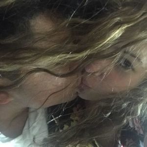 Meet your Posher, Leonor